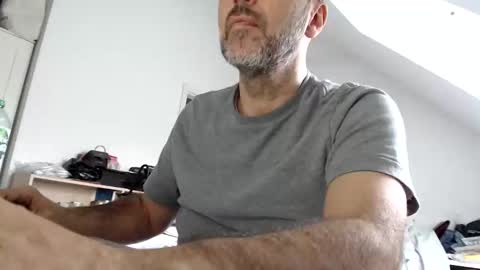 Snapshot of aylinniyerim chatting on 10-27-25, 12:31 aylinniyerim online show from 10-27-25, 12:31