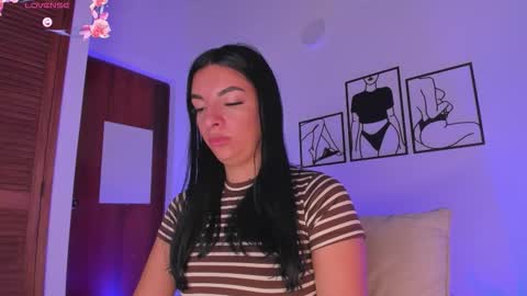 Aylin  online show from 11-22-25, 11:09