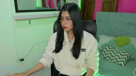 Aysha online show from 04-26-26, 03:59