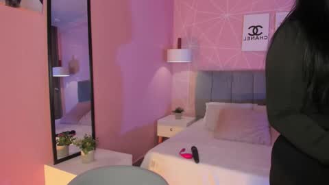 Ayshell online show from 11-24-25, 11:04