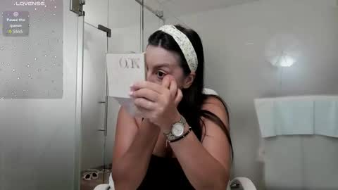 Ayumi online show from 09-11-25, 03:50