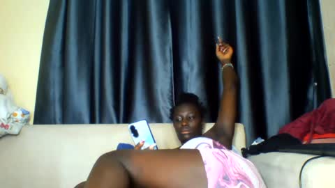 azaelia_iris online show from 06-01-26, 07:04