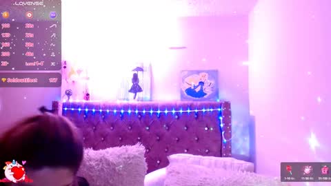 Snapshot of azamy_12 chatting on 01-03-25, 01:38 Amanda online show from 01-03-25, 01:38