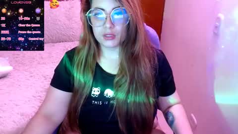 Snapshot of azamy_12 chatting on 01-13-25, 10:24 Amanda online show from 01-13-25, 10:24