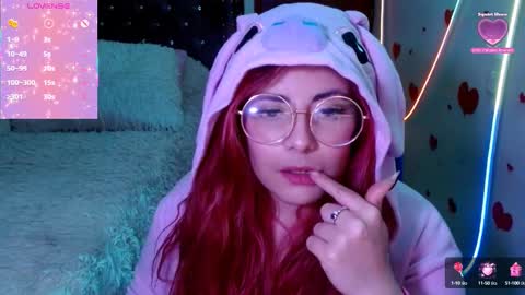 Snapshot of azamy_12 chatting on 02-22-25, 11:13 Amanda online show from 02-22-25, 11:13