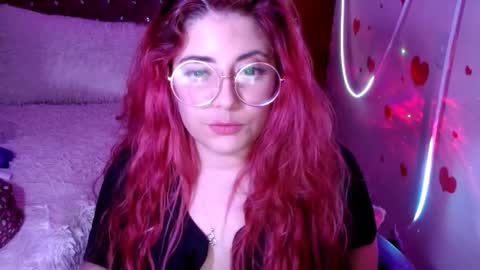 Snapshot of azamy_12 chatting on 02-23-25, 08:28 Amanda online show from 02-23-25, 08:28