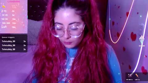 Snapshot of azamy_12 chatting on 02-25-25, 01:09 Amanda online show from 02-25-25, 01:09