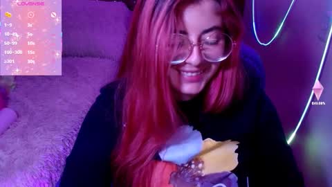 Snapshot of azamy_12 chatting on 03-05-25, 04:34 Amanda online show from 03-05-25, 04:34