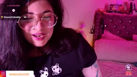 Snapshot of azamy_12 chatting on 12-14-25, 07:03 Amanda online show from 12-14-25, 07:03