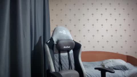 Snapshot of azazelmax chatting on 01-18-25, 01:18 azazelmax online show from 01-18-25, 01:18