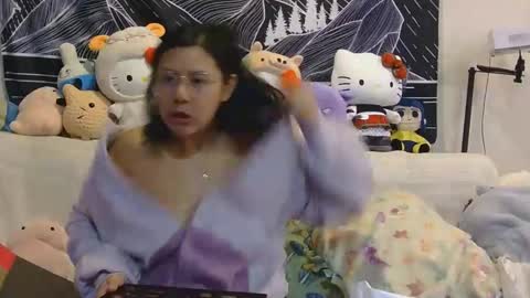 aznp1ea5er online show from 02-17-26, 04:09