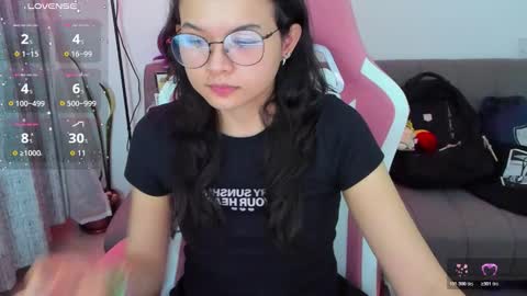 Azu  online show from 03-25-26, 12:27