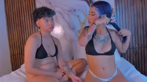  HONEY AZUL   online show from 03-25-26, 06:58