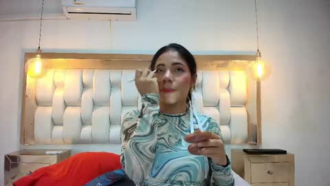 AZUL online show from 04-20-26, 05:05