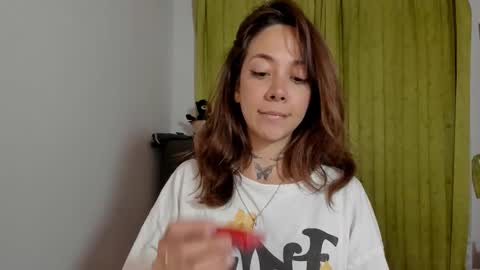 Snapshot of azumi_saan chatting on 02-17-26, 03:25 azumi saan online show from 02-17-26, 03:25