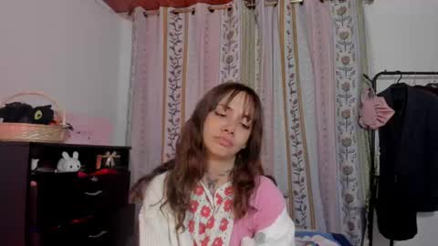 azumi saan online show from 06-25-26, 02:44