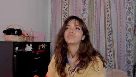 azumi saan online show from 07-08-26, 03:00