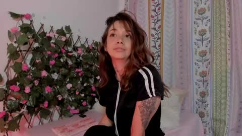 azumi saan online show from 07-18-26, 03:00