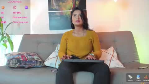 Snapshot of azuraby chatting on 01-10-25, 01:32 Azuraby online show from 01-10-25, 01:32