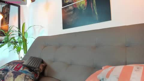 Snapshot of azuraby chatting on 01-11-25, 04:48 Azuraby online show from 01-11-25, 04:48