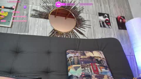 Snapshot of azuraby chatting on 01-29-25, 03:22 Azuraby online show from 01-29-25, 03:22