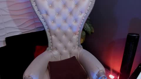 Snapshot of azuraby chatting on 09-30-25, 12:37 Azuraby online show from 09-30-25, 12:37