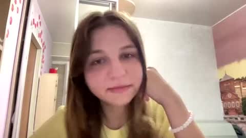 Snapshot of azzieheberly chatting on 07-02-26, 06:25 Niki online show from 07-02-26, 06:25