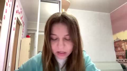Snapshot of azzieheberly chatting on 07-08-26, 05:28 Niki online show from 07-08-26, 05:28