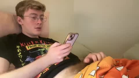 Snapshot of b0ngdong chatting on 10-12-25, 12:53 b0ngdong online show from 10-12-25, 12:53