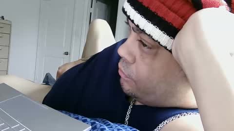 Snapshot of b1gandhard chatting on 12-14-25, 05:29 b1gandhard online show from 12-14-25, 05:29