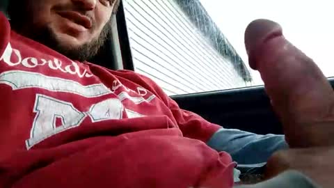 Snapshot of b269852976100 chatting on 11-11-25, 11:43 b269852976100 online show from 11-11-25, 11:43