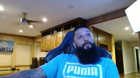 Miguel online show from 02-18-26, 06:09