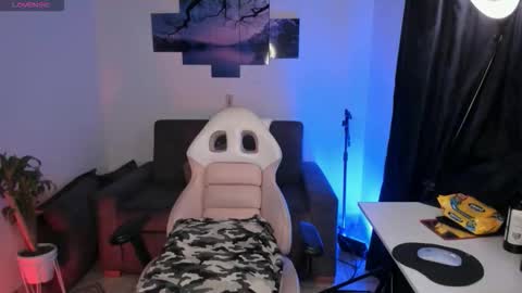 odeley online show from 09-12-25, 09:42