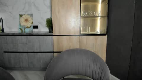 Monica online show from 11-20-25, 02:01