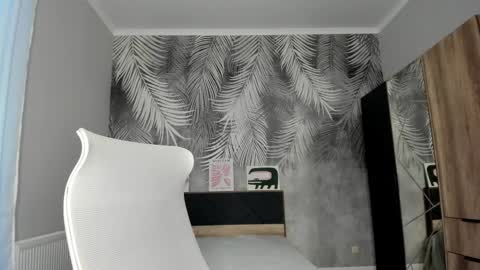 Monica online show from 11-27-25, 02:02