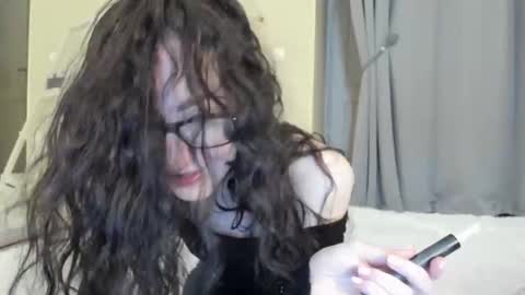 Snapshot of babby_jewel chatting on 09-28-25, 10:53 babby_jewel online show from 09-28-25, 10:53