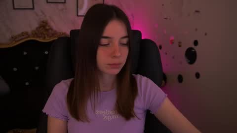 Babe online show from 04-21-26, 07:03