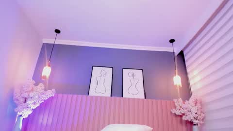 Snapshot of babe_sophiee chatting on 10-18-25, 03:09 babe_sophiee online show from 10-18-25, 03:09
