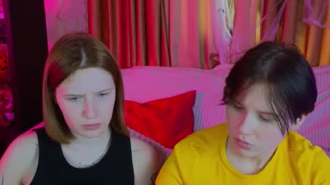 Sweety Eva online show from 10-31-25, 07:42