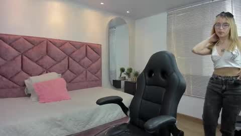 Maddie online show from 02-14-26, 06:59