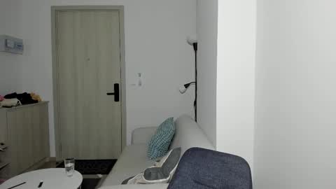 Snapshot of baby_for_daddy18 chatting on 03-05-25, 12:27 Call me baby real name Eva online show from 03-05-25, 12:27