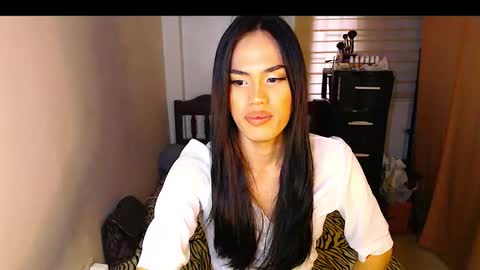 Nathalia online show from 10-25-25, 09:42