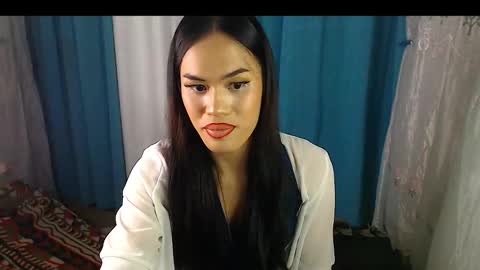 Nathalia online show from 11-20-25, 04:51