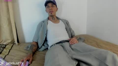 Snapshot of baby_gio chatting on 06-02-26, 03:14 OF GxoXabs online show from 06-02-26, 03:14