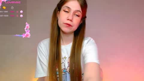 Snapshot of baby_girl_0001 chatting on 01-05-26, 05:27 Kira online show from 01-05-26, 05:27