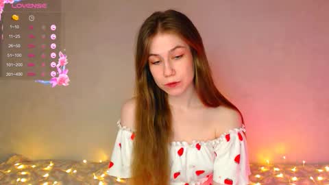 Snapshot of baby_girl_0001 chatting on 01-10-26, 09:05 Kira online show from 01-10-26, 09:05