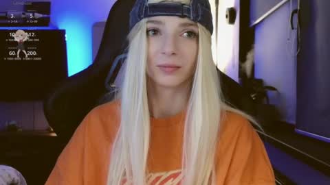 baby gopn1k online show from 02-06-25, 05:14