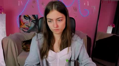 baby online show from 04-26-26, 07:11