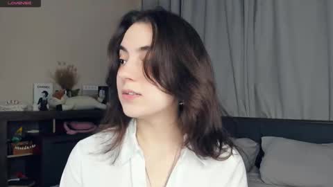 Emily online show from 12-02-25, 06:52