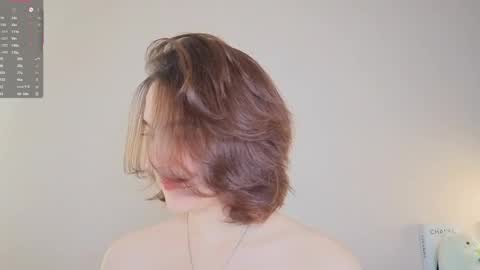 Emily online show from 04-24-26, 07:44